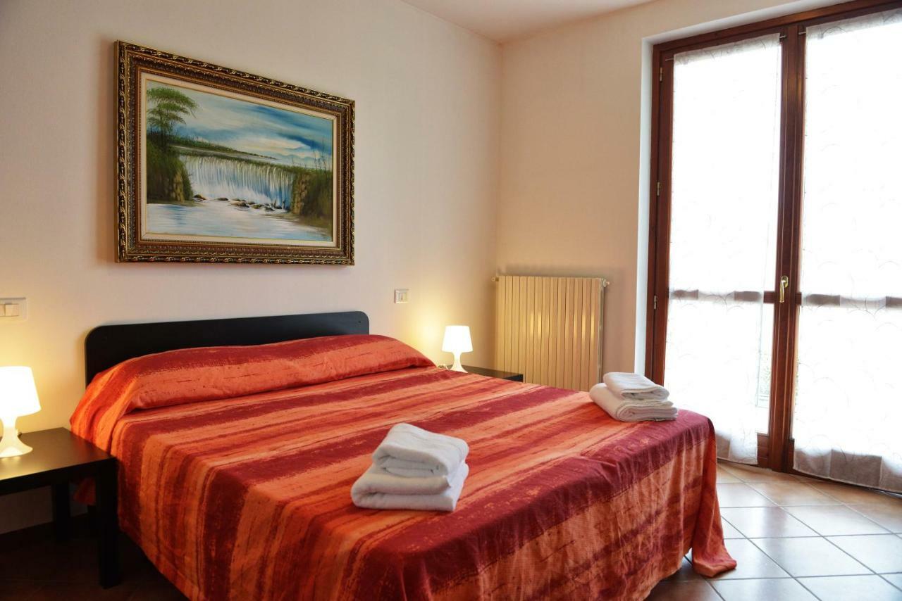 Casa Vacanze Serraglie Raffa Eksteriør billede